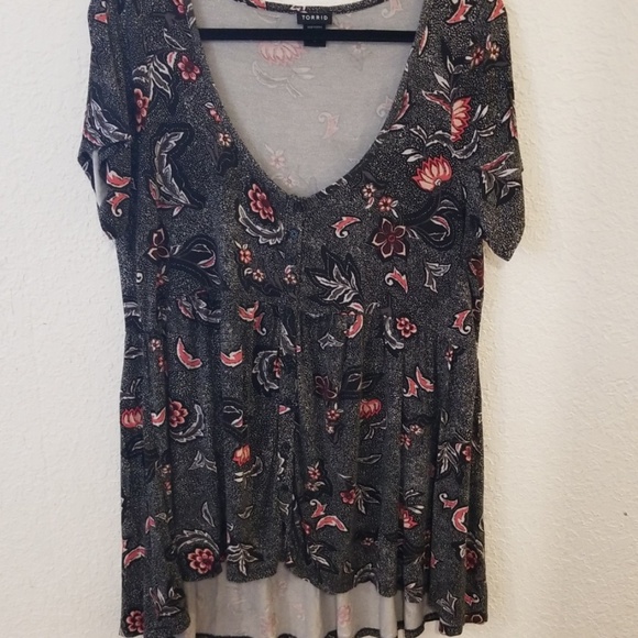 torrid Tops - Hi lo by Torrid